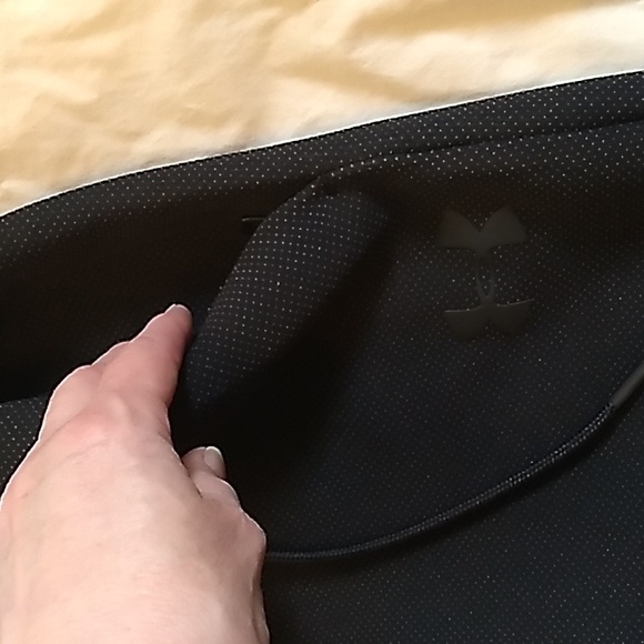 Women's Under Armour black insulated under layer or jogging pants size M - Picture 3 of 15